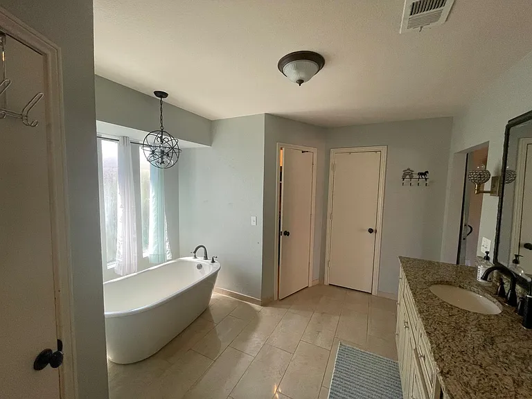 3612 Cross Bend Rd — Photo 29
