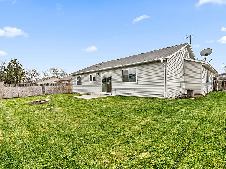 1017 Fox Brush St — Photo 20