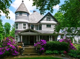 8165 Maple Ave, Garrettsville, OH 44231
