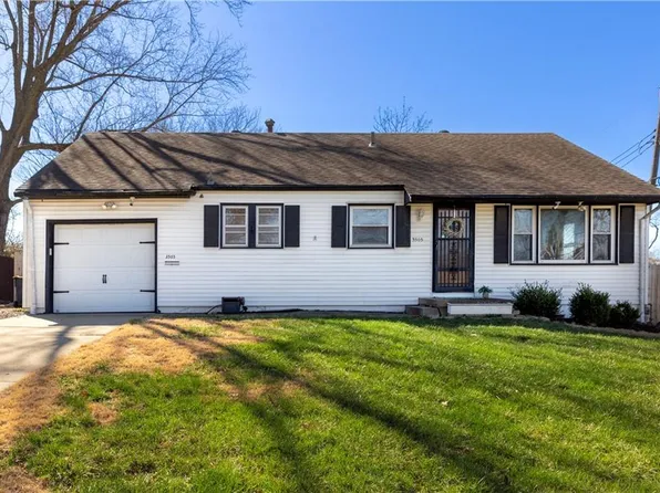 3505 Ruysser Rd, Kansas City, MO 64137