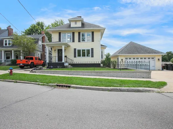 116 E North Shore Dr, South Bend, IN 46617