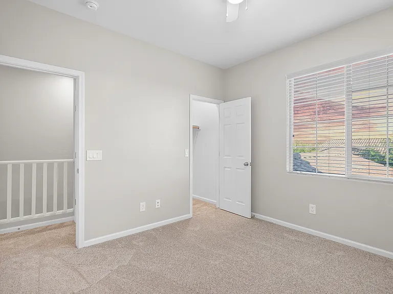 932 W Capulin Trl — Photo 25
