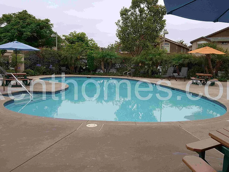 10326-28 Scripps Poway Pkwy — Photo 20