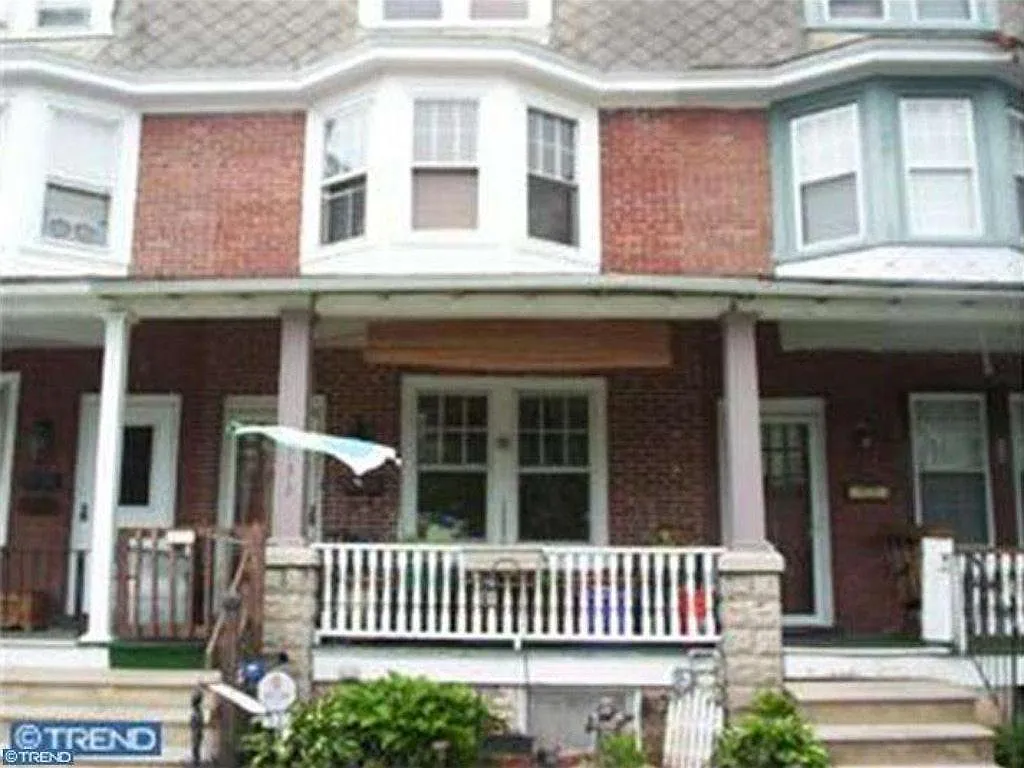 733 Haws Ave photo 1