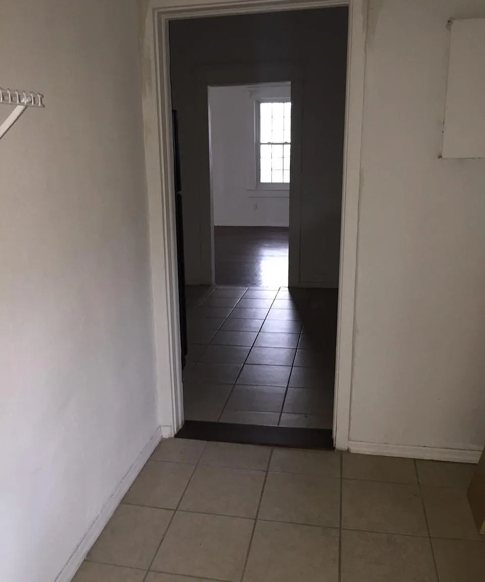 2 bed, 622 sqft, $1,995 — Photo 4