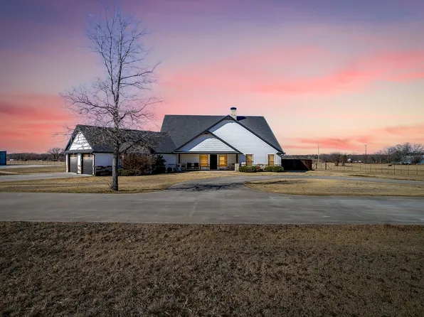 733 Fm 2652, Graham, TX 76450