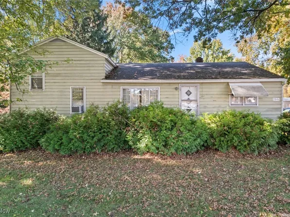 2846 Barber Rd, Norton, OH 44203