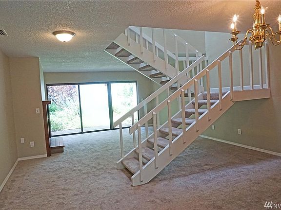 2nd image of 1500 Lake Park Dr SW APT 32