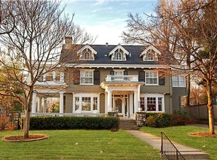 831 Westover Rd, Kansas City, MO 64113