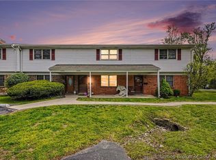 3204 Wooded Way, Jeffersonville, IN 47130