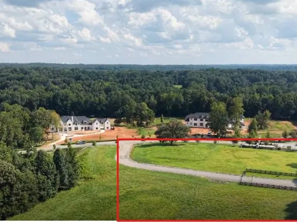 1010 Homestead Dr #1, Alpharetta, GA 30004