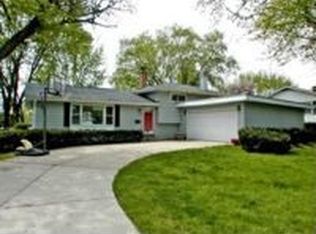 304 Tupelo Ave, Naperville, IL