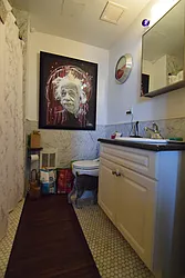 Rented by Safdie Realty Group