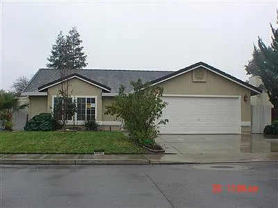 2547 Hays Dr photo 1