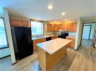 3275 Ivanhoe Ave, Saint Louis, MO 63139