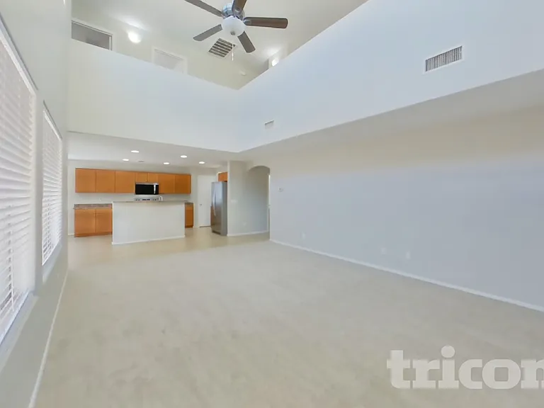 3868 W Goldmine Mountain Dr — Photo 3