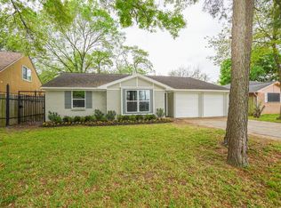 5863 Farwell Dr, Houston, TX 77035