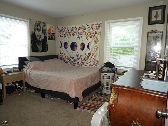 5th image of 1504 W 11th St
