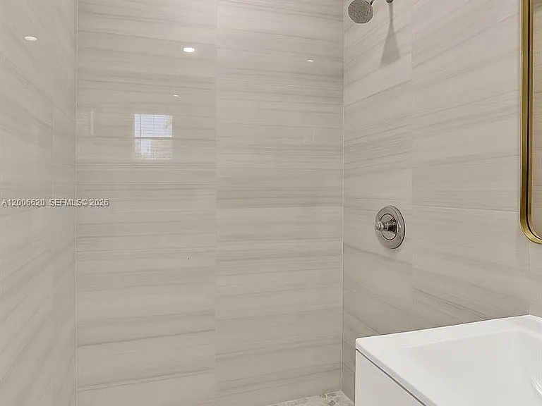 5807 SW 25th St #0 — Photo 8