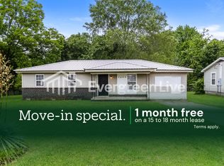 2405 Linda Ln, Jacksonville, AR 72076