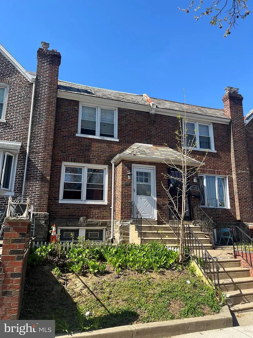 7388 Rugby St photo 1