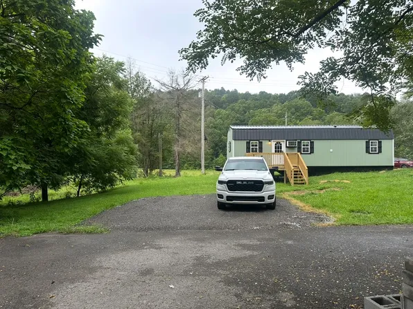 (undisclosed Address), Fairmont, WV 26554