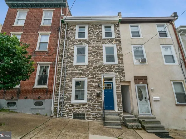 209 Dupont St, Philadelphia, PA 19127