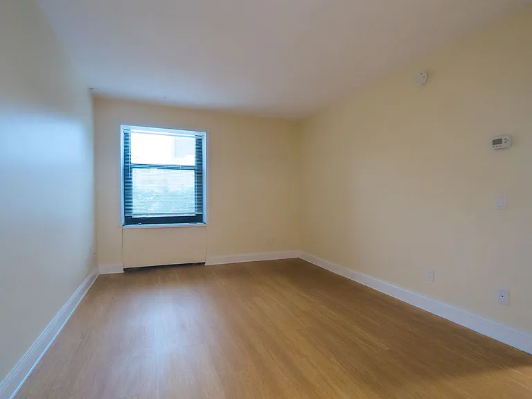 207 5th Ave SW #205 — Photo 11