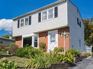 2713 Old Welsh Rd, Willow Grove, PA 19090