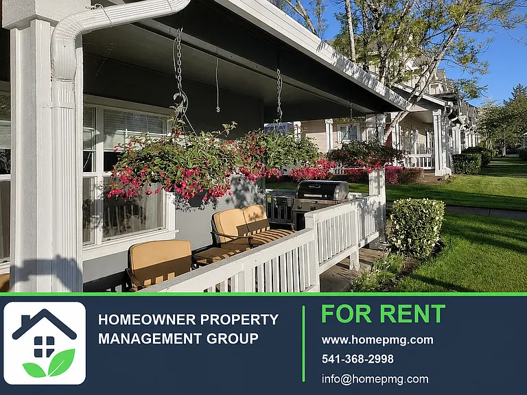 3012 NW Morning Glory Dr — Photo 1