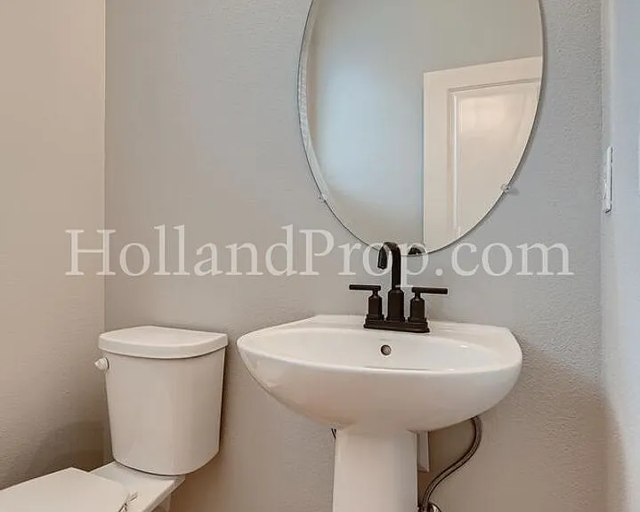5981 SE Skylight St — Photo 13