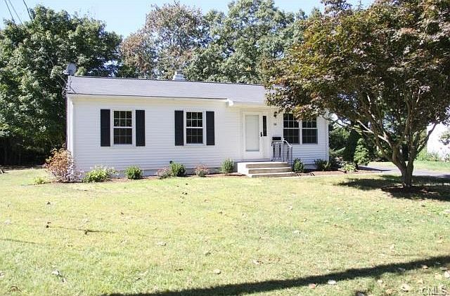 1st image of 38 Beechwood Dr