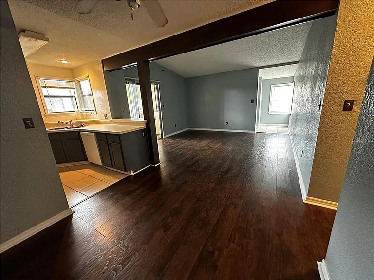 2942 Antique Oaks Cir #86 — Photo 7