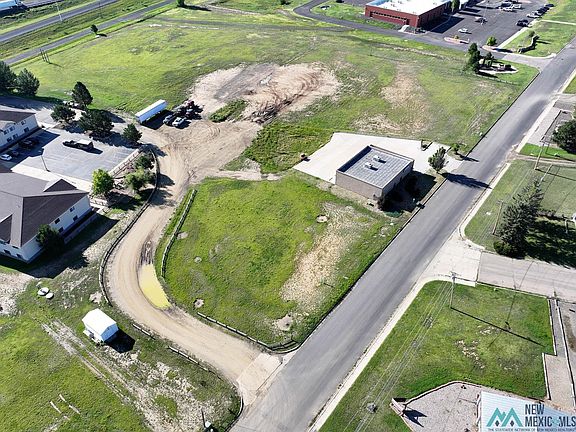 2nd image of 1789 Hospital Dr