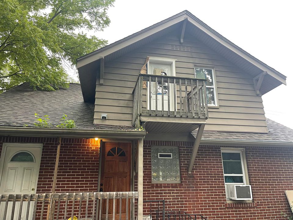 1st image of 1113 N Saginaw St #2