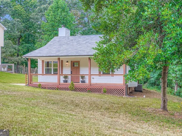 1795 Red Rose Ln, Loganville, GA 30052