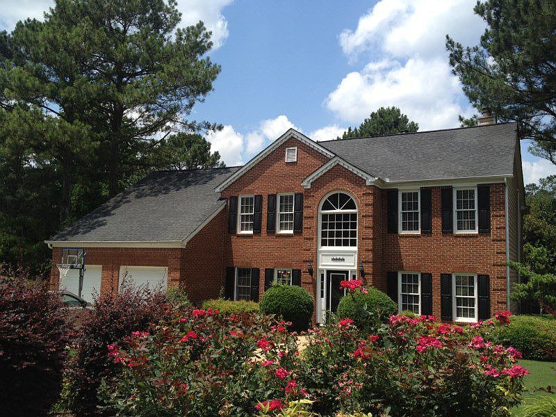http://www.propertyboss.net/CustomerImages/DKREALTY_91486/media/Properties/Branham%20Fields%20Rd%201