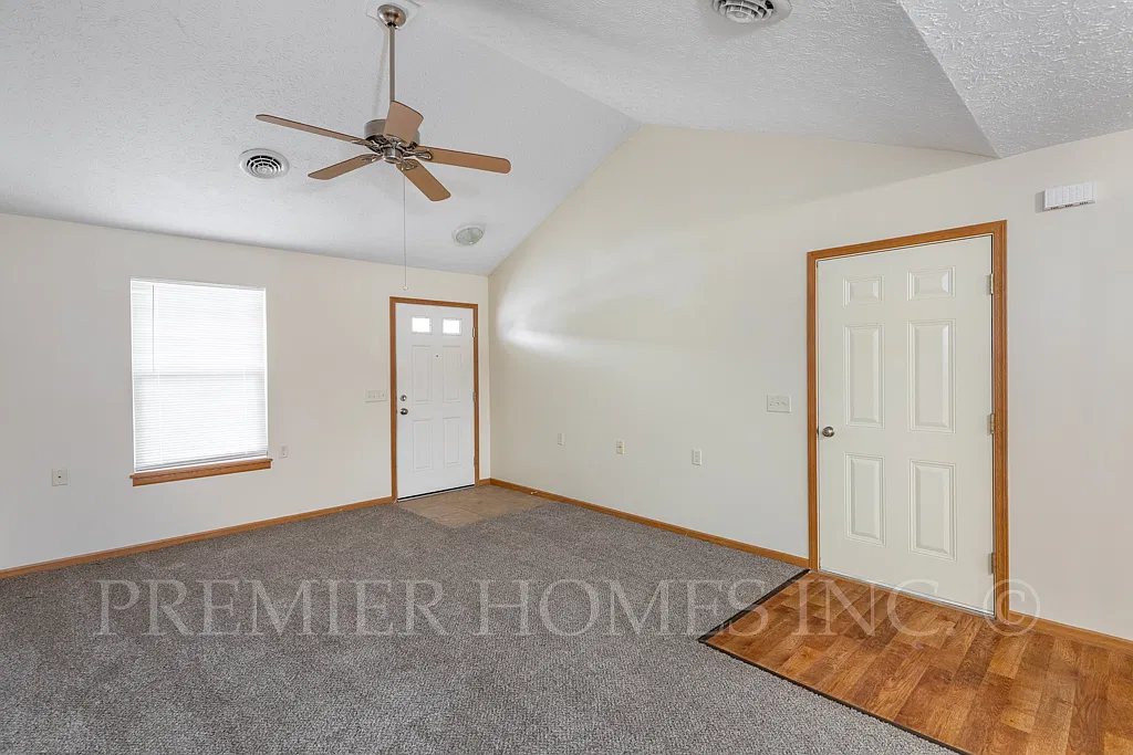 2 bed, 850 sqft, $1,295 — Photo 4