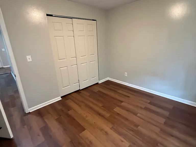 108 Stratton Ave #16 — Photo 6