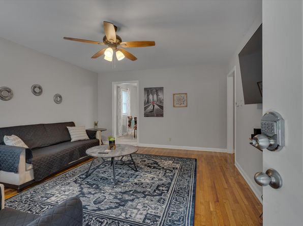 815 W Markham Ave #B