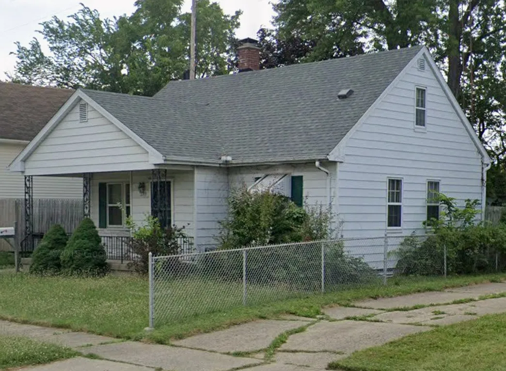 Gratiot 3713 - 1 — Photo 3