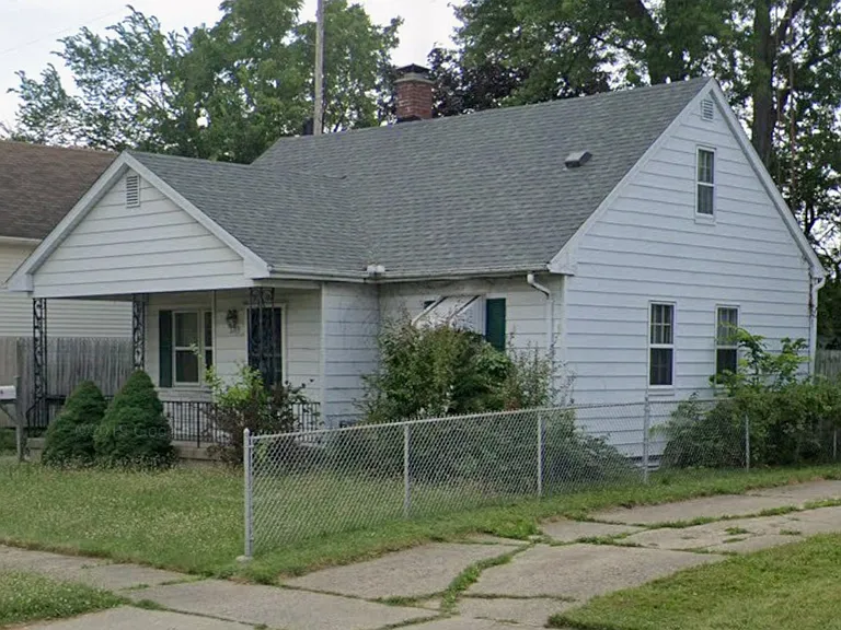 3713 Gratiot Ave — Photo 3