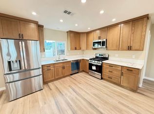 3302A Paraiso Way #A, La Crescenta, CA 91214