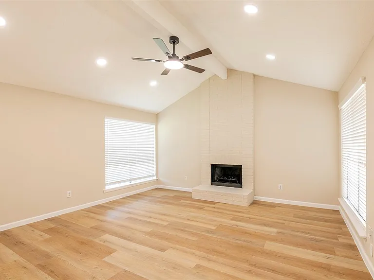 1262 Rock Canyon Dr — Photo 7