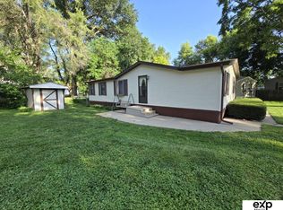 7631 N 101st Plz #24, Omaha, NE 68122