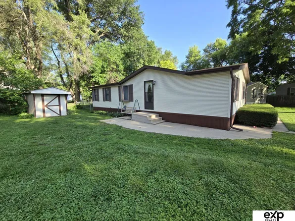 7631 N 101st Plz #24, Omaha, NE 68122