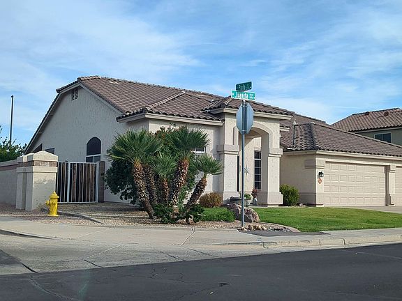 3rd image of 664 W Juanita Ave