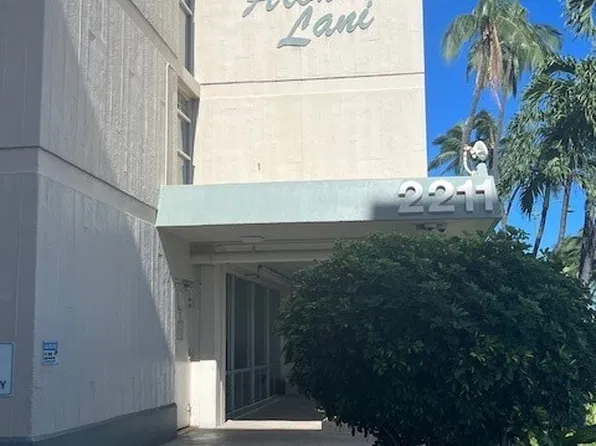 2211 Ala Wai Blvd #A27, Honolulu, HI 96815