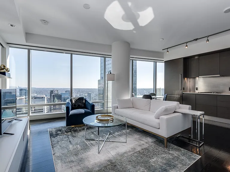 1151 Georgia St W #6001 — Photo 4