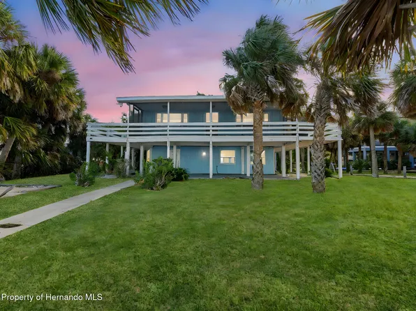 3461 Gum Dr, Weeki Wachee, FL 34607